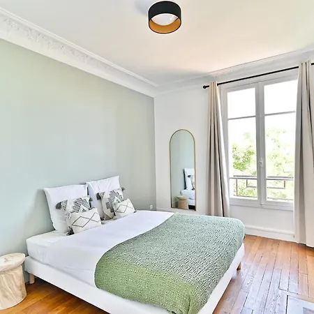 Magnifique Et Spacieux Proche Paris