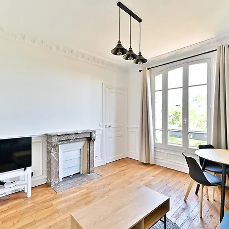 Lägenhet Magnifique Et Spacieux Proche Paris Puteaux